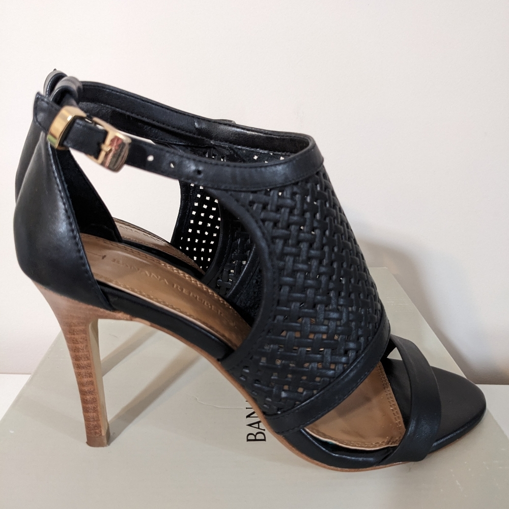 Banana Republic Blayne Black Leather Heels